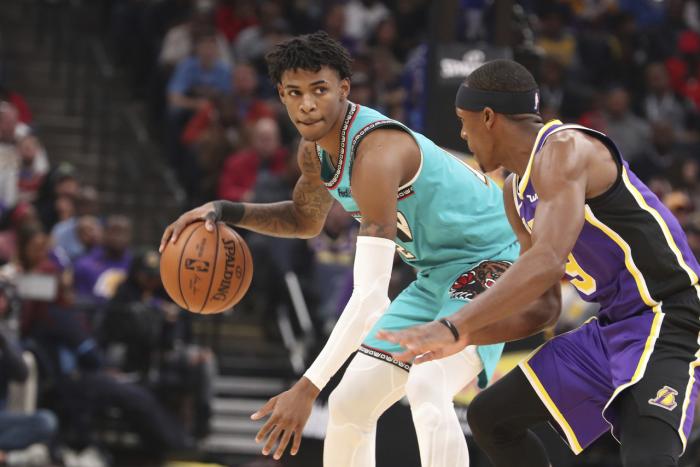  莫兰特关键抢断灰熊加时险胜鹈鹕止连败  